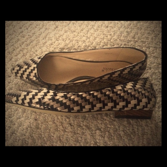 Stylish flats