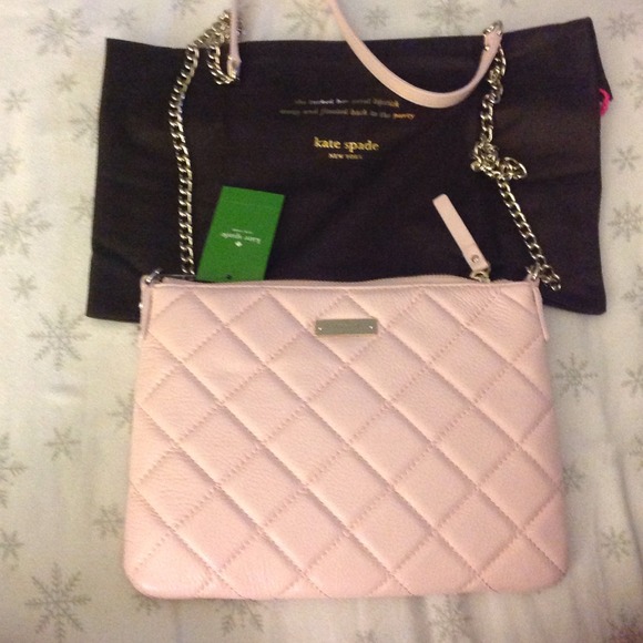 REDUCED from $210 Kate Spade Gold Coast Ginnie - Picture 2 of 4