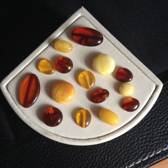 Jewelry - Fifteen natural Amber beads.