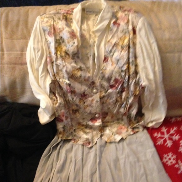 Vintage look one piece dress