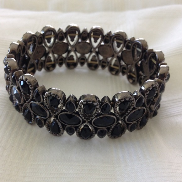 Dazzling Stretch Bracelet and Flexees Tank!