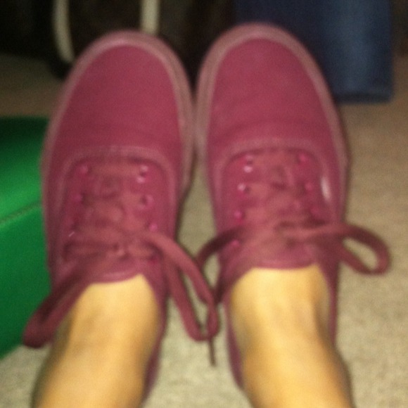 Vans - Picture 4 of 4