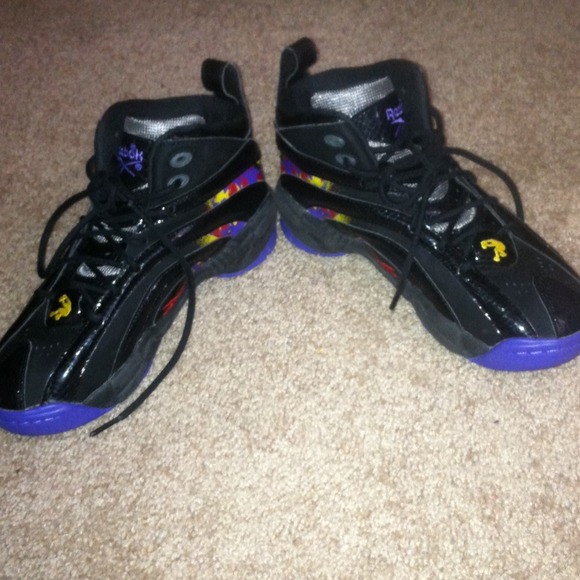 Shaqs ! - Picture 2 of 3