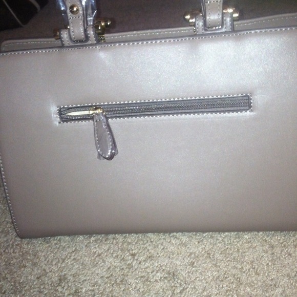 Handbag - Picture 3 of 3