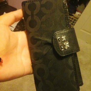 Coach wallet