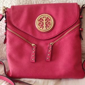 Cross body pink purse