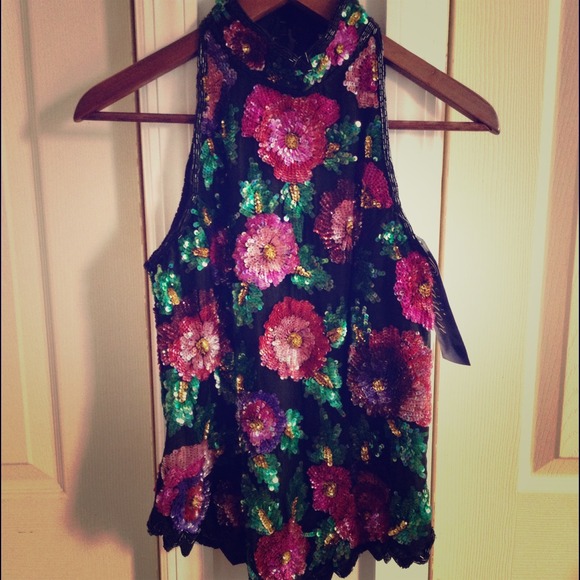 Beautiful Laurence Kazar silk and sequin top.