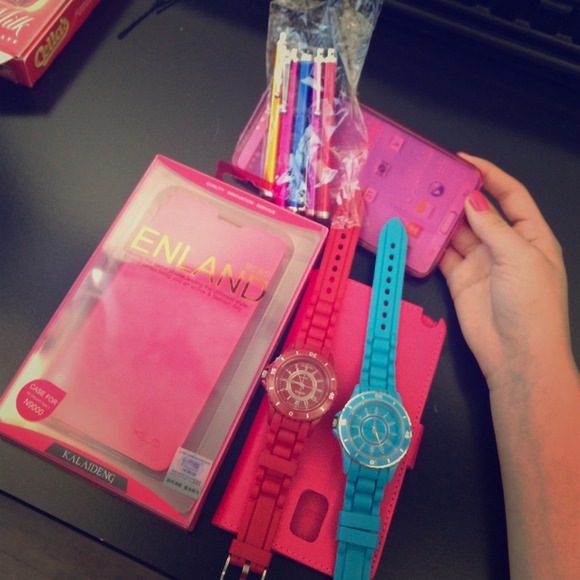 BUNDLE! 3 protective cases,5 stylus pens,2 watches