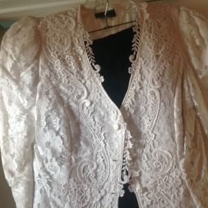 Elegant B&W fitted lace jacket and skirt