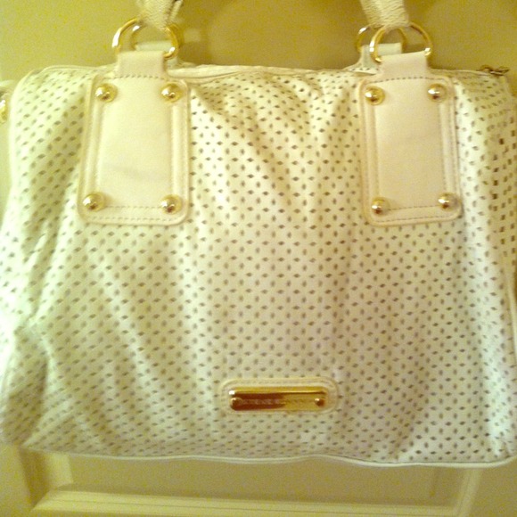 Steve Madden purse.