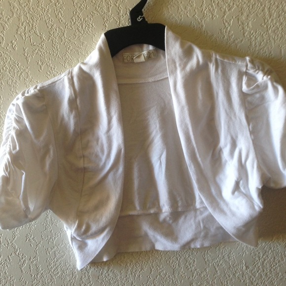 ❌SOLD❌White cardigan from FOREVER21 Size SMALL 💜 - Picture 2 of 4