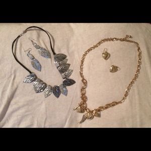 2 necklaces.. Silver And gold