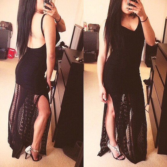 🚫SOLD🚫For love and lemons lace backless dress - Picture 2 of 4