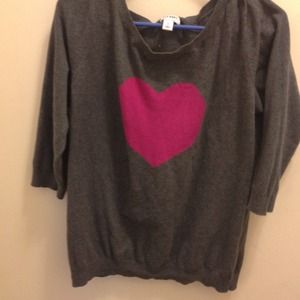 Three fourth sleeve sweater