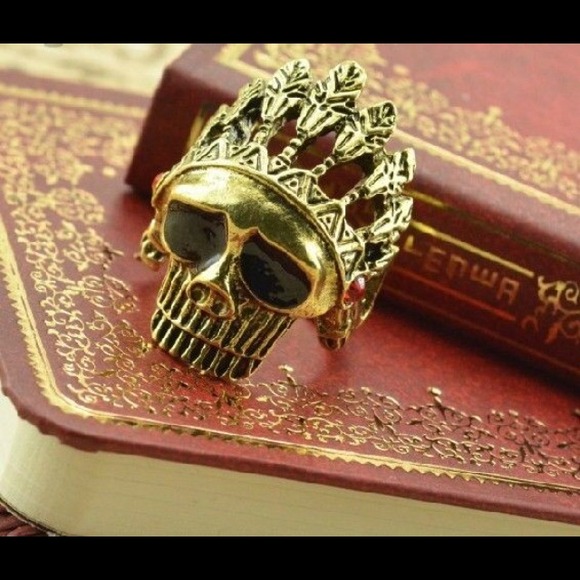 Skeleton chief ring🔥