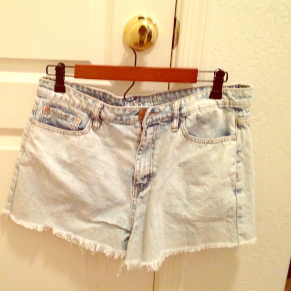 🌱sold🌱 High waisted shorts