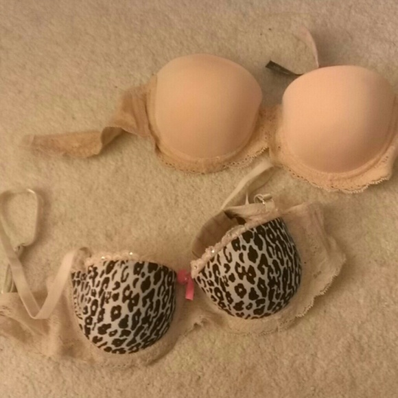 Two 32A cup bras from wetseal!