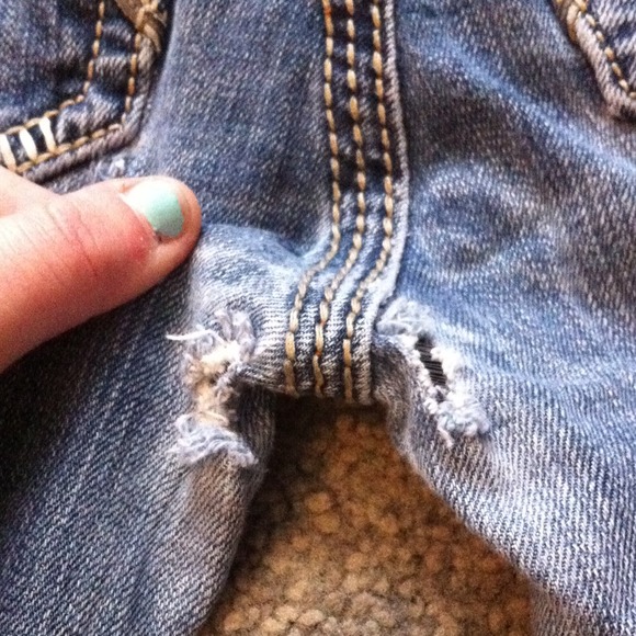 Rock Revival Jeans - Picture 3 of 3