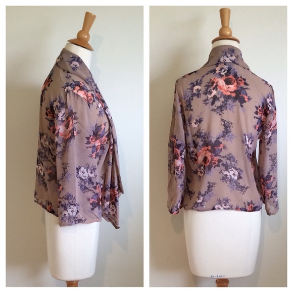 S O L D - Picture 2 of 4