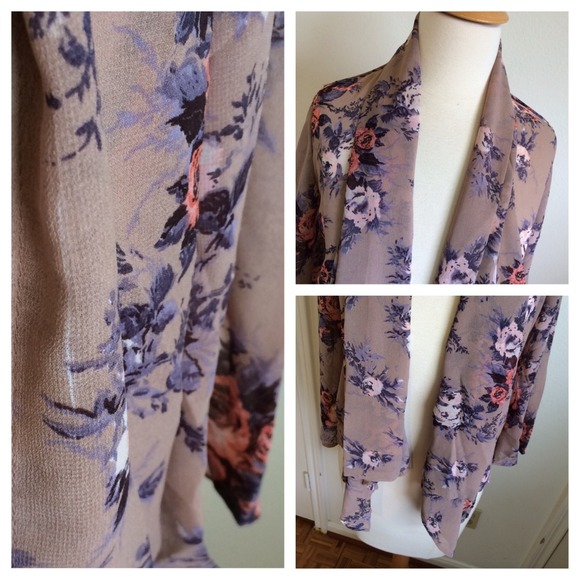 S O L D - Picture 4 of 4