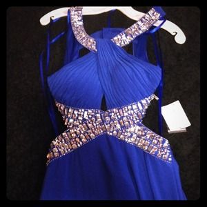 Just sits in closet so I figure why not sell it!