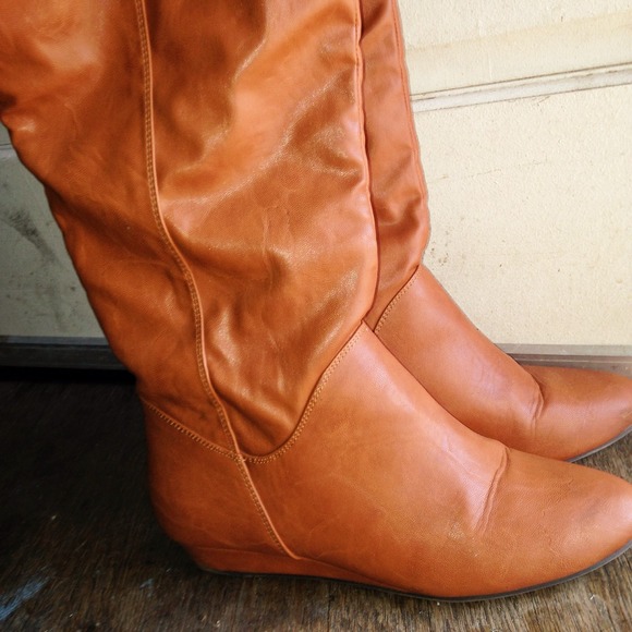 *On Sale* Knee High Wedge Boot