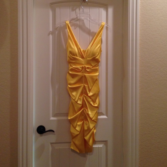 NWT Yellow Ruched Cocktail Dress