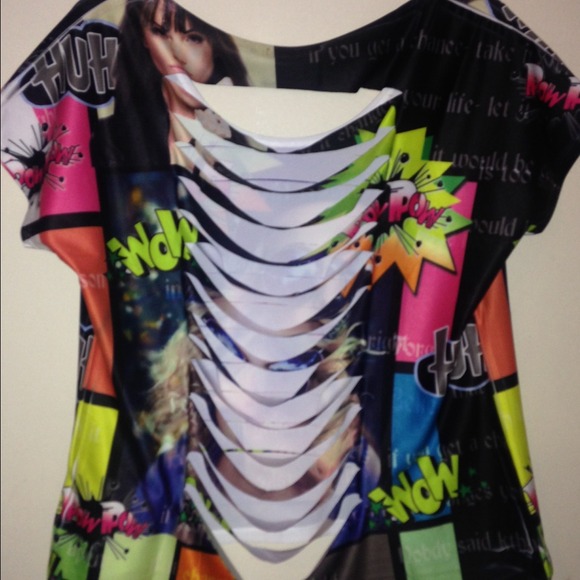 Graphic tee and leggings bundle deal - Picture 3 of 4