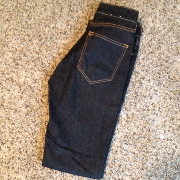 🎁🎁🎁SOLD IN BUNDLE 🎁🎁🎁 - Picture 3 of 3