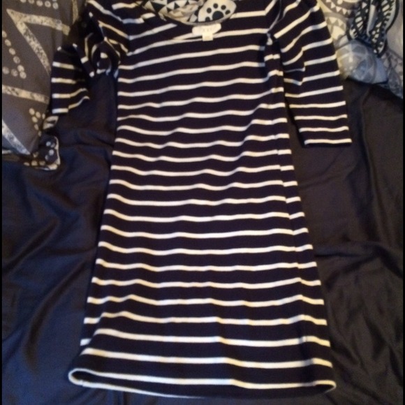 Off the shoulder midi dress. - Picture 1 of 1