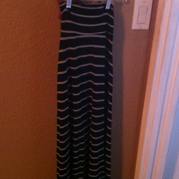 Striped maxi skirt