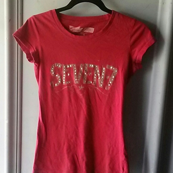 *Reserved for@jav1104*Red Seven t-Shirt