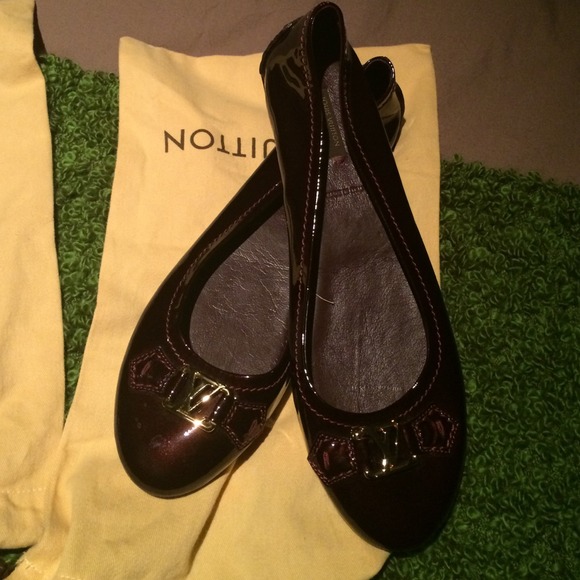 100% authentic LV patent leather ballet flats - Picture 3 of 4