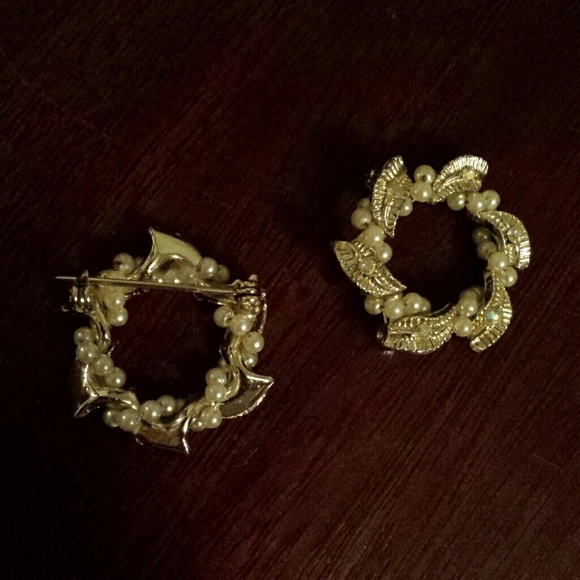 Pretty pendants to wear