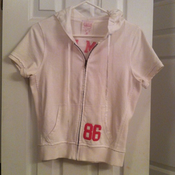 Victoria's Secret PINK short-sleeve hoodie