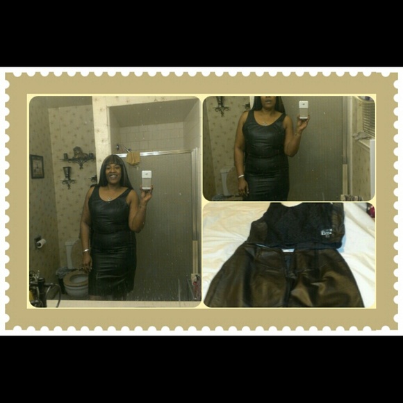 @jessieprope pic of me with leather - Picture 1 of 1