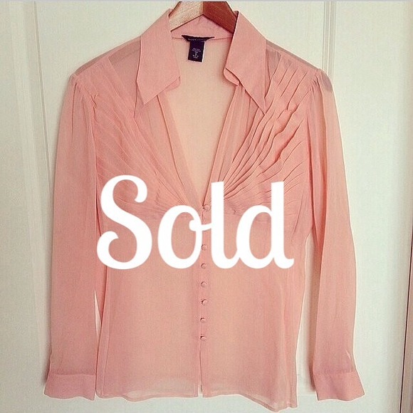 🚫SOLD🚫Moda International Blush Blouse