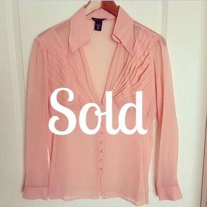 🚫SOLD🚫Moda International Blush Blouse