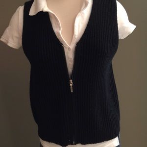 Reduced👍Wool Sweater vest/golf or just for warmth