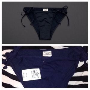 Brand new Abercrombie & Fitch bikini bottoms!