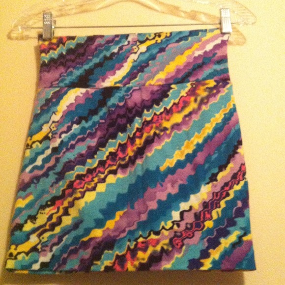 ✨3 for 5!!💜Cute skirt