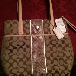 Coach handbag