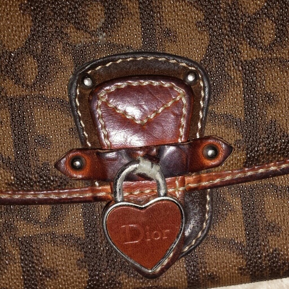 Christian Dior Flip Wallet - Picture 3 of 4