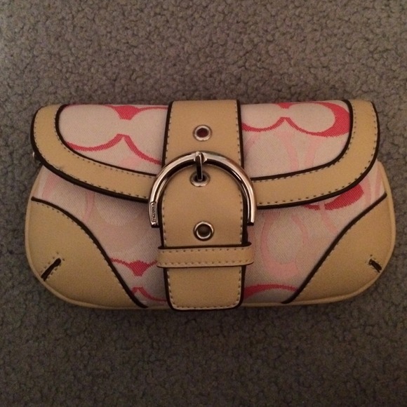 Coach Clutches & Wallets - Pink Wallet