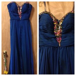 Angela and Alison prom dress