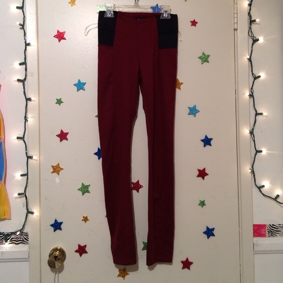 Maroon high waisted leggings