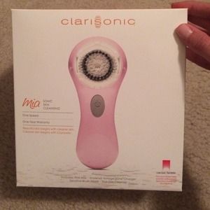 Sonic skin cleanse (box sealed w/original sticker)