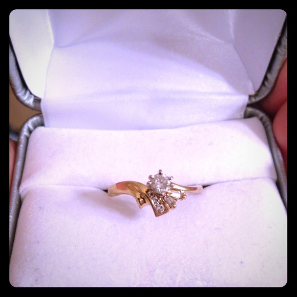 Real Diamond ring