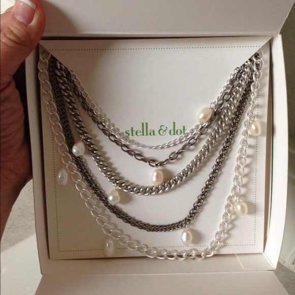 Brand new Stella & Dot necklace