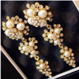 Jewelry - 24 hour SALE 💖Last One💖Diamante Long Earrings Jewelry - 24 hour SALE 💖Last One💖Diamante Long Earrings